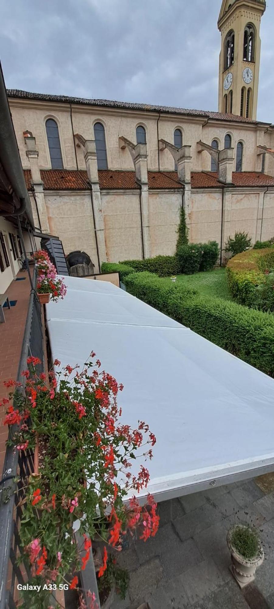 Oryza Guest House Desana Esterno foto